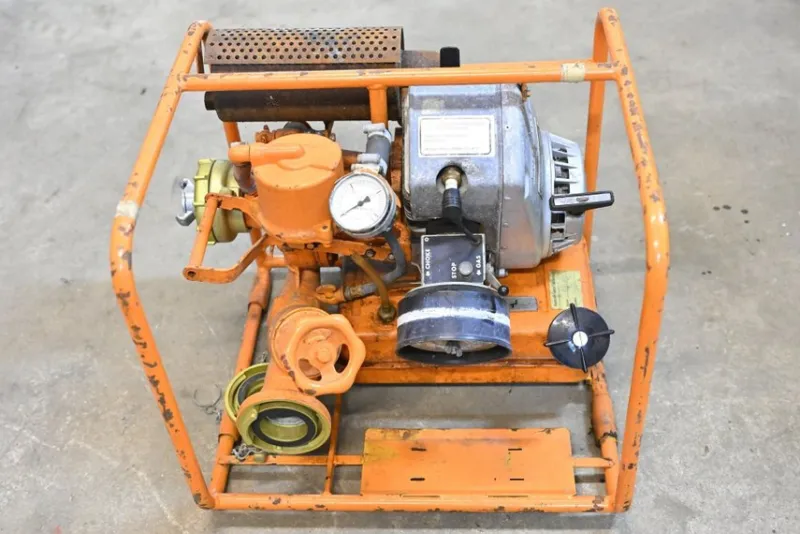 Tradera Vattenpump / Motorpump Husqvarna Albin 2 Takt> Vvs