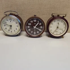Tradera VÄCKARUR 3 st. bl.a Junghans Bivox, Dep France.^ Klockor Till Hemmet