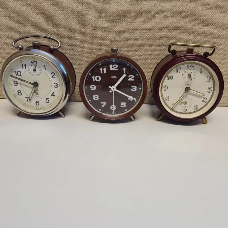 Tradera VÄCKARUR 3 st. bl.a Junghans Bivox, Dep France.^ Klockor Till Hemmet