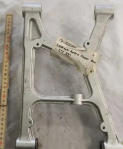 Tradera Viarelli LÄNKARM NEDRE HÖGER BAK KOMPLETT - GTX 550 , kina mm^ Atvs