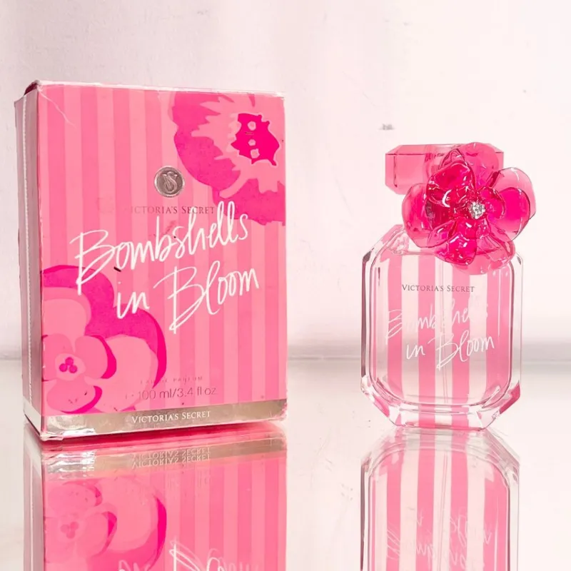Tradera Parfym & Doft<Victorias Secret Bombshell in bloom 100 ml edp Parfym dam (D1)