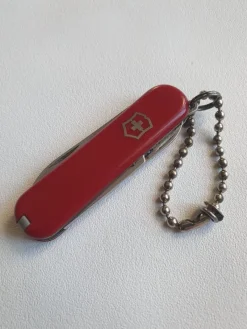 Tradera Knivar & Svärd<Victorinox Nyckelring Fickkniv 58 mm lång