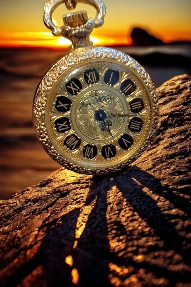 Tradera Vintage Art-Deco Jean Phillipe Fickur Dam 1960s^ Sjuksköterskeklockor