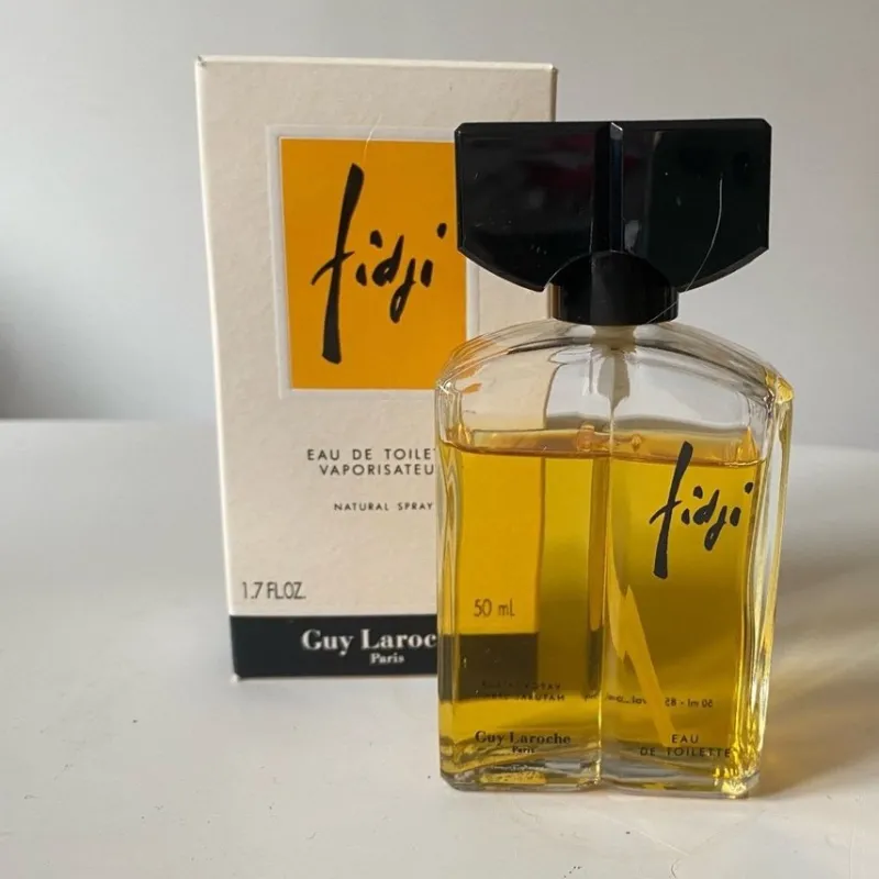 Tradera Parfym & Doft<Vintage Fidji Eau de Toilette av Guy Laroche