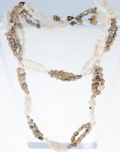 Tradera Halsband<Vintage handmade artisan seashells necklace-mini shells threaded strands-34.6g