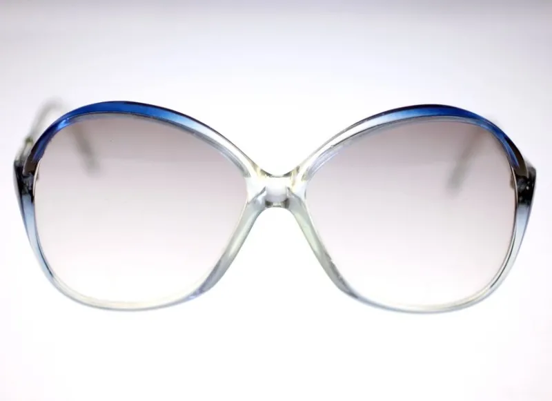 Tradera Vintage ladies oversized sunglasses from West Germany-circa 1970s (Weight: 30g)> Solglasögon