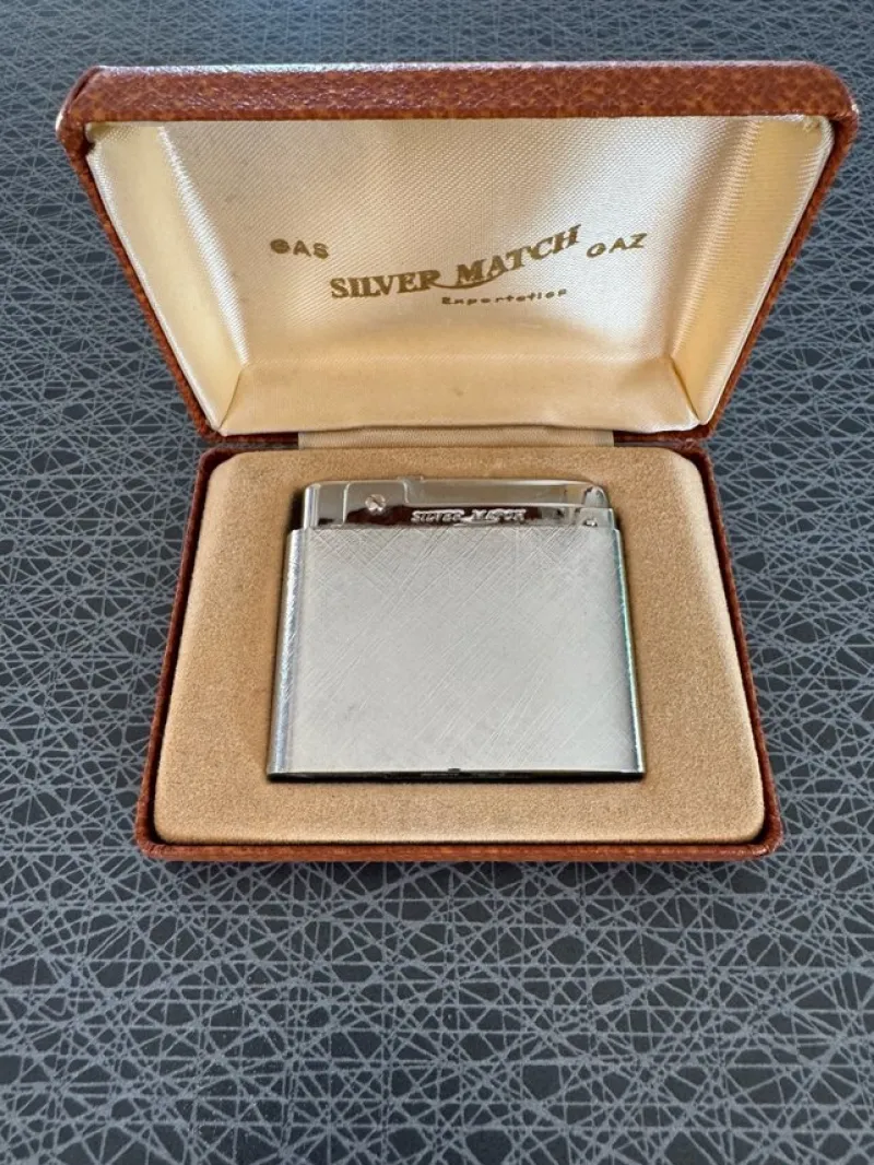 Tradera Tobakiana<Vintage tändare Silver Match (Compound)