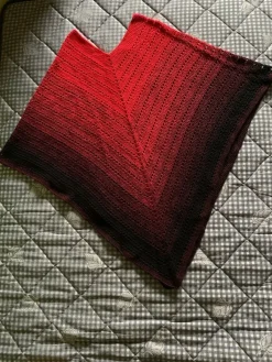 Tradera Virkad poncho^ Kläder