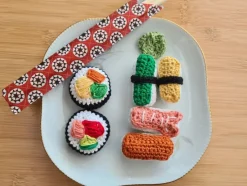 Tradera Virkad sushi. Lekmat. Leksaksmat.> Utklädnad & Rollek