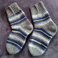 Tradera Virkade raggsockor^ Kläder