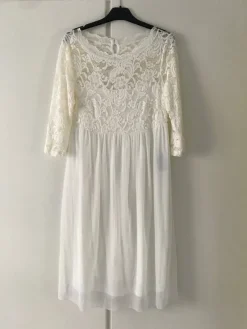 Tradera Vit gravidklänning> Mammakläder