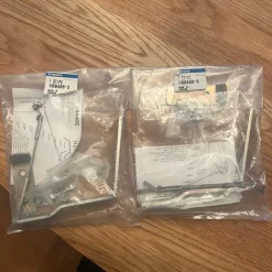 Tradera Volvo 240 nos extraljus fästen^ Biltillbehör