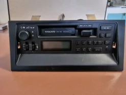 Tradera Volvo CR-702 Bilstereo^ Bilstereo