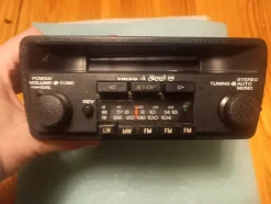 Tradera Volvo RX-91 VK Stereo Kassettbandspelare^ Bilstereo