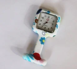 Tradera Vårdklocka/sjuksköterseklocka^ Sjuksköterskeklockor