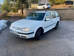 Tradera Vw golf bfuel 2.0 2003 model^ Bilar