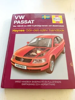 Tradera VW Passat Gör-det-själv handbok (Dec 1996 till nov 2000)^ Service & Reparation