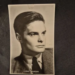 Tradera Världen Utom Norden<Vykort med Louis Jourdan