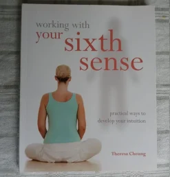 Tradera Working with Your Sixth Sense: Practical Ways to Develop Your Intuition -> Religion & Livsåskådning