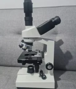 Tradera 40-5000X trinokulärt sammansatt mikroskop med belysning och externt gränssnitt^ Mikroskop