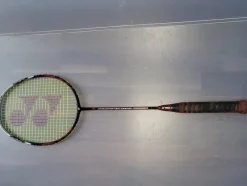 Tradera Badminton<Yonex Armotec 900 Power Badminton Racket