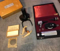 Tradera Medicinska Prylar<Zeiss Ikon Hämometer med tillbehör museum nostalgi läkarinstrument medicinskt